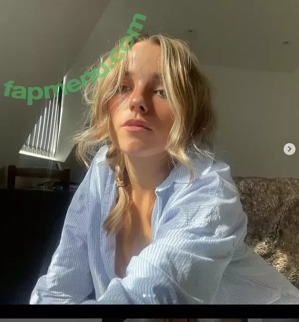 Ailish Morrison nude photo #0003 (ailish_morrison / cayshiamorrison)