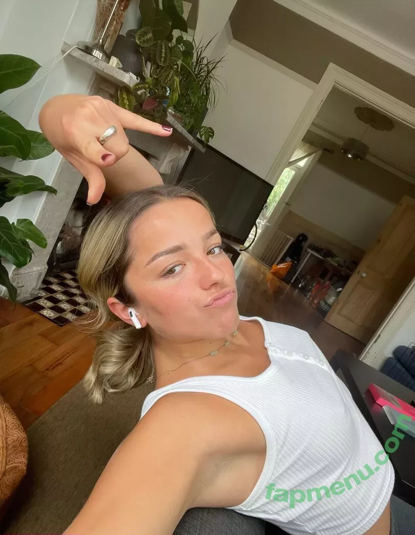 Ailish Morrison nude photo #0134 (ailish_morrison / cayshiamorrison)