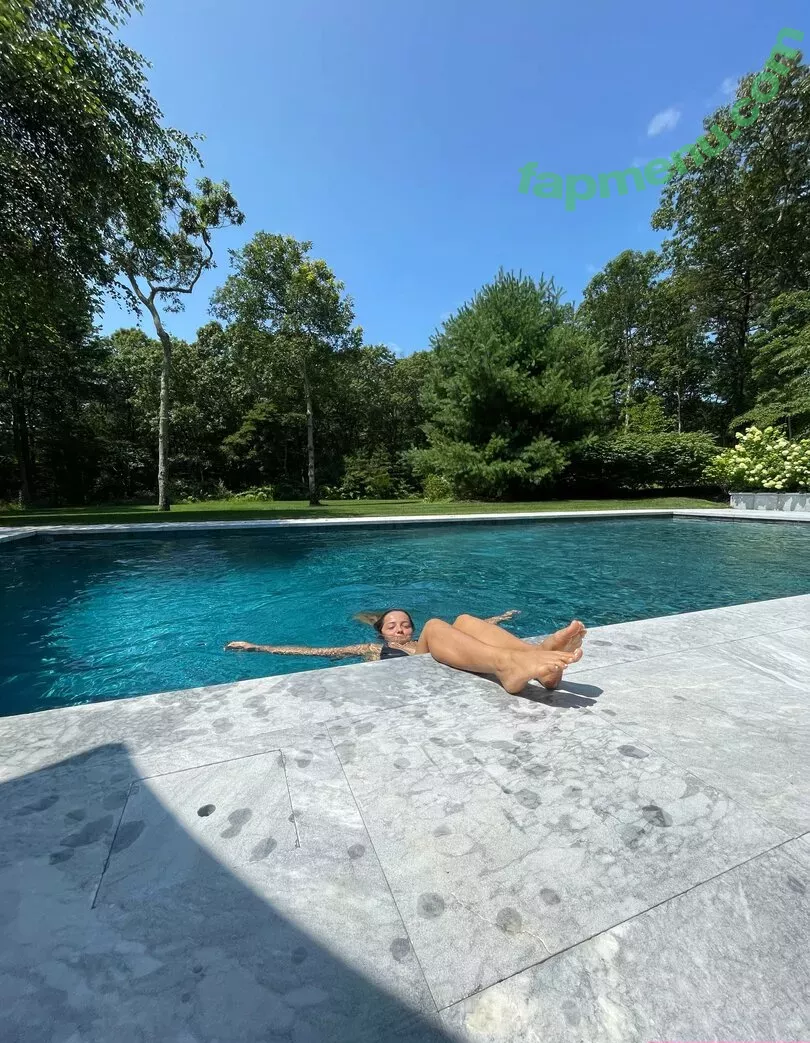 Ailish Morrison nude photo #0136 (ailish_morrison / cayshiamorrison)