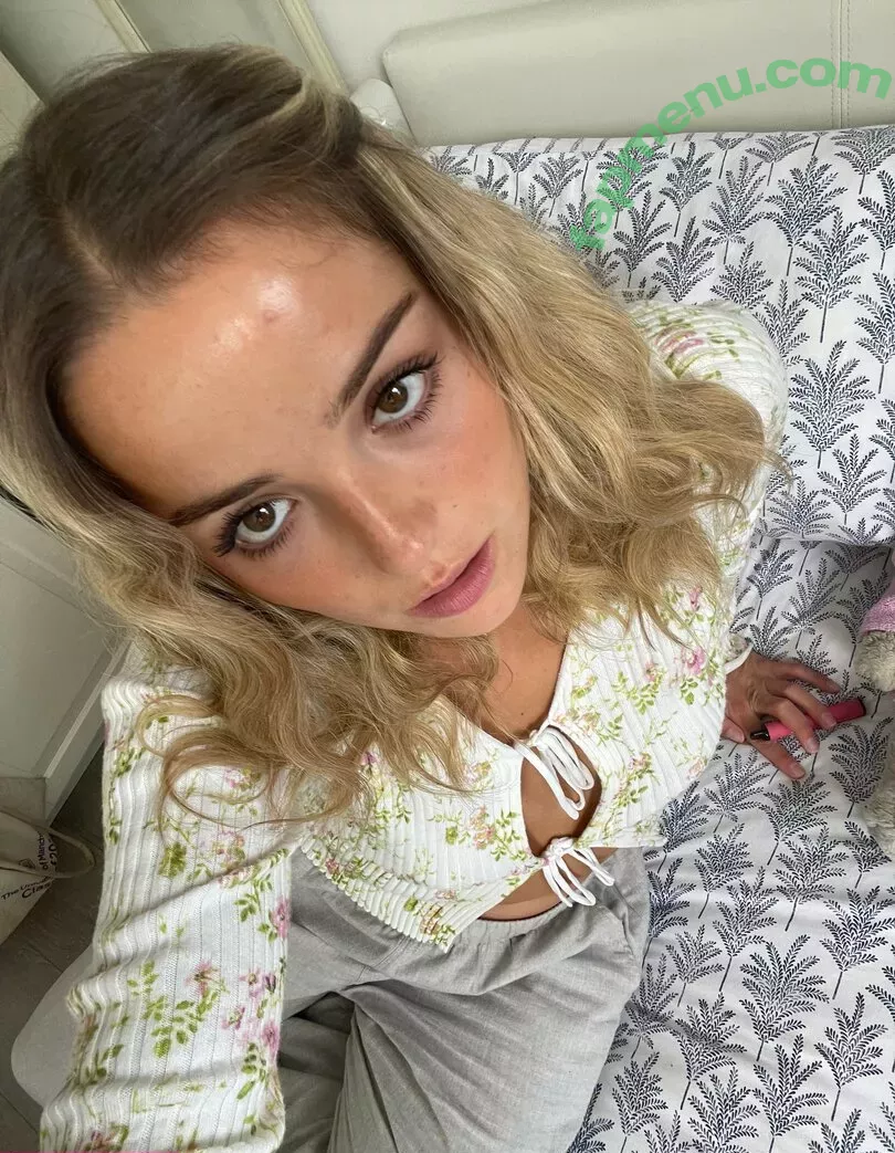 Ailish Morrison nude photo #0208 (ailish_morrison / cayshiamorrison)