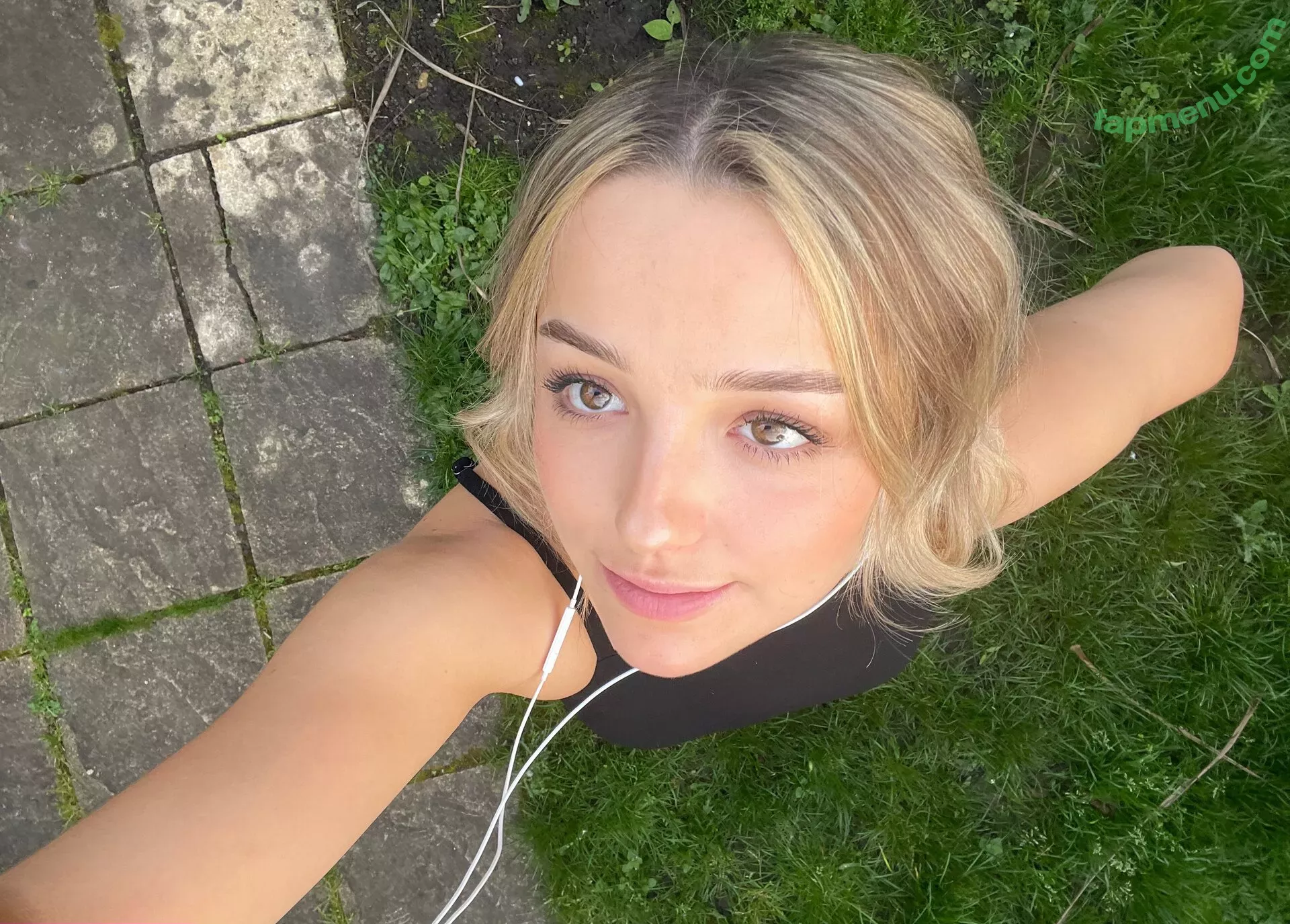 Ailish Morrison nude photo #0284 (ailish_morrison / cayshiamorrison)