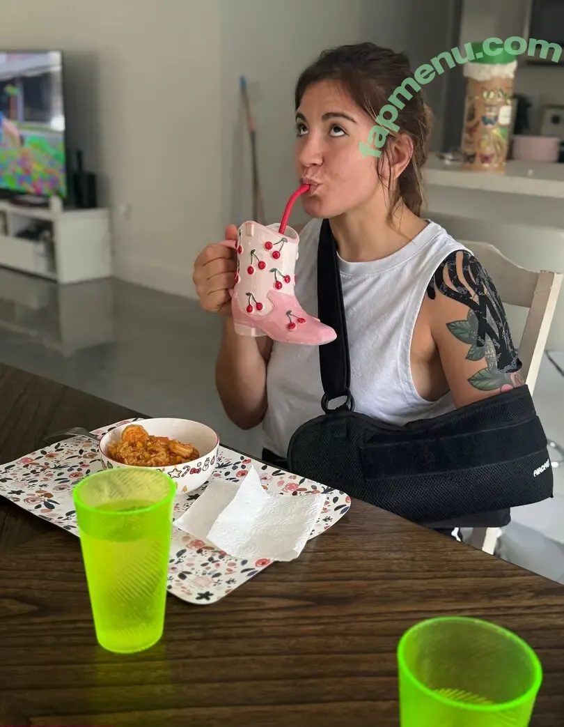 ailu.perez.ufc nude photo #0097 (ailinperezufc)