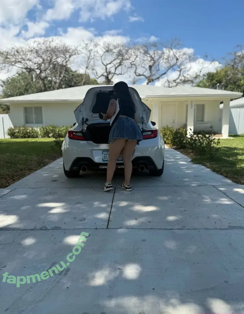 ailu.perez.ufc nude photo #0284 (ailinperezufc)