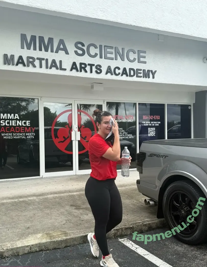 ailu.perez.ufc nude photo #0536 (ailinperezufc)