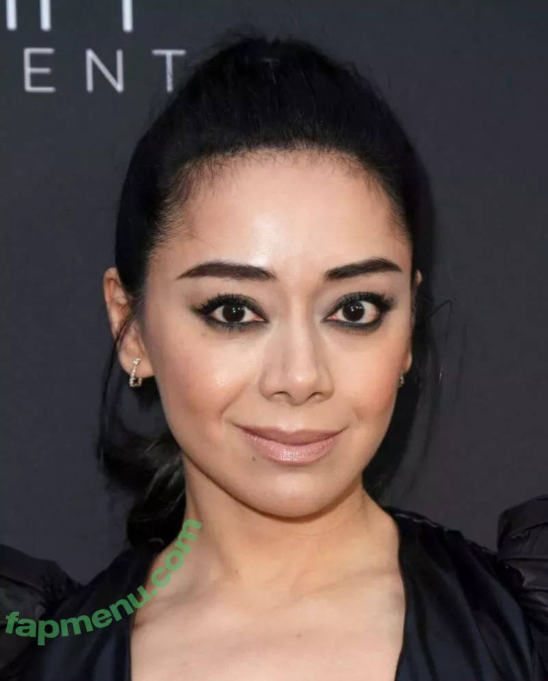 Aimee Garcia nude photo #0010 (aimeegarcia4realz / mexicancurls)