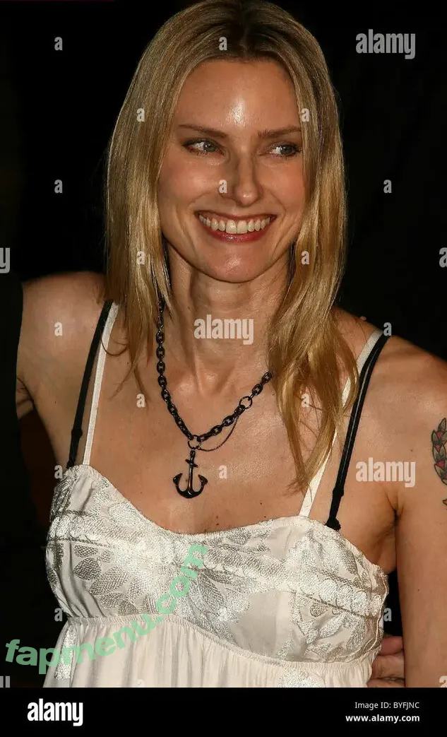 Aimee Mann nude photo #0009 (Aimee Mann)