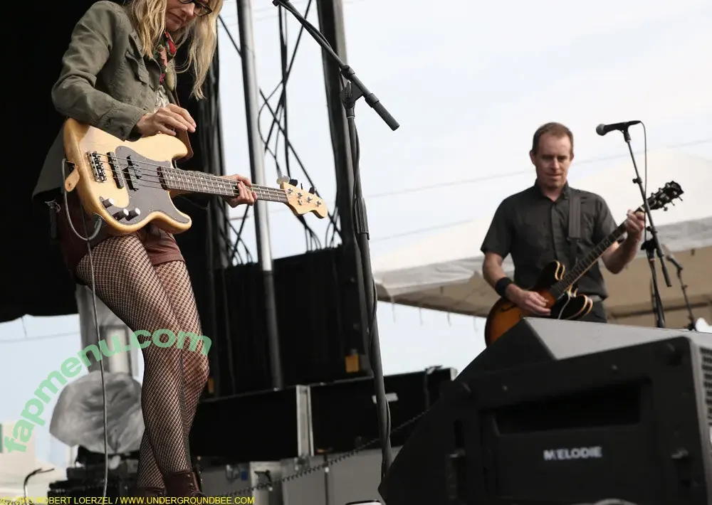 Aimee Mann nude photo #0010 (Aimee Mann)