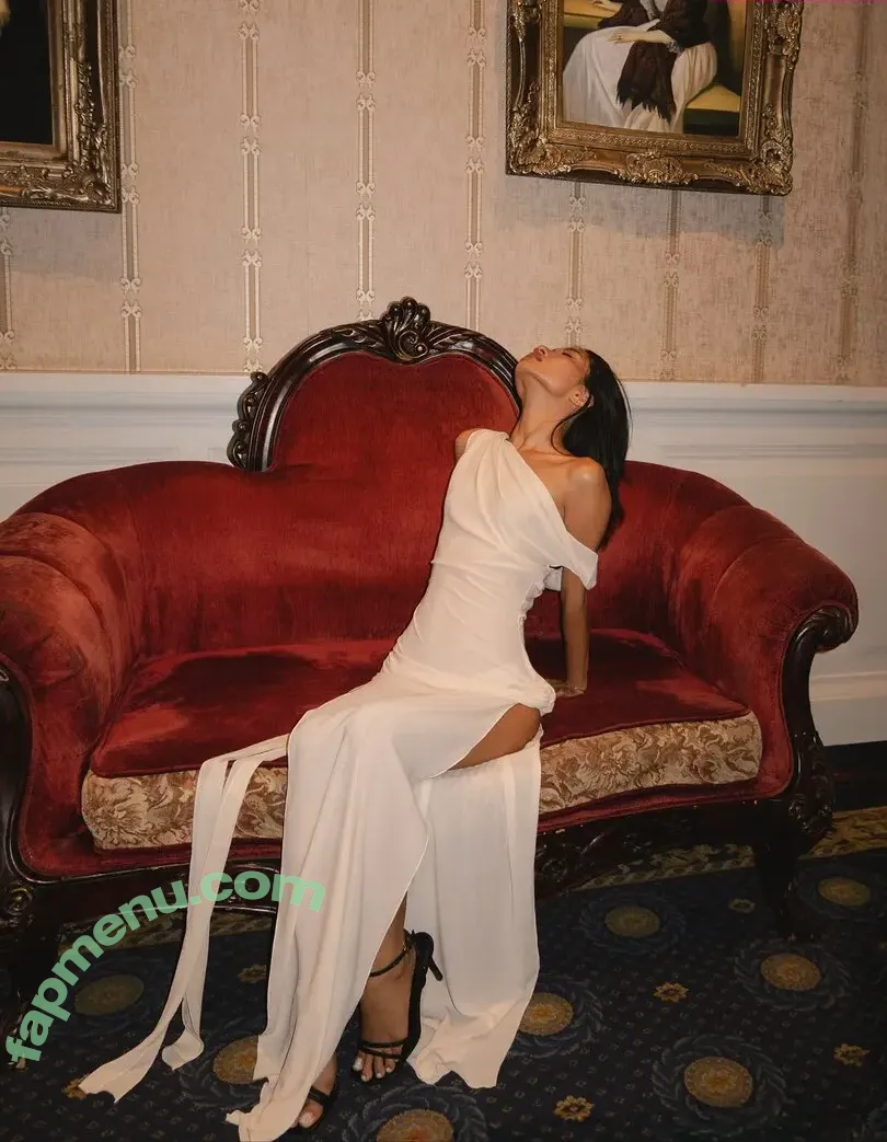 aimee005g nude photo #0102 (aimée)