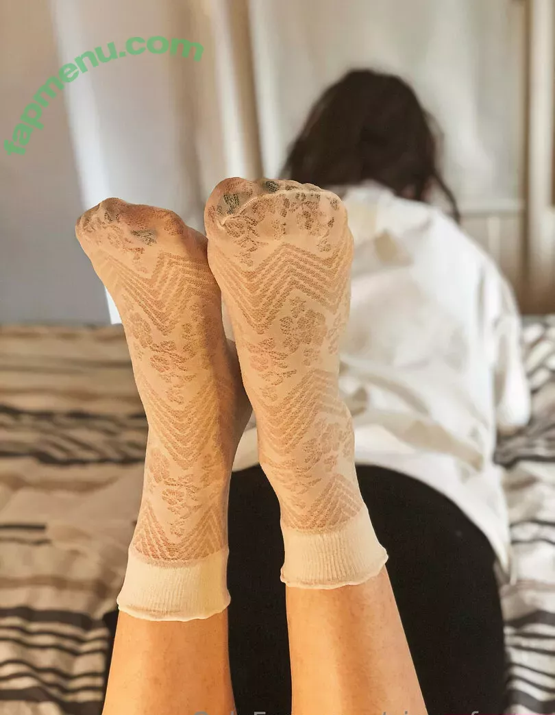 aimeefeetxx nude photo #0043 (aimeejaxx)