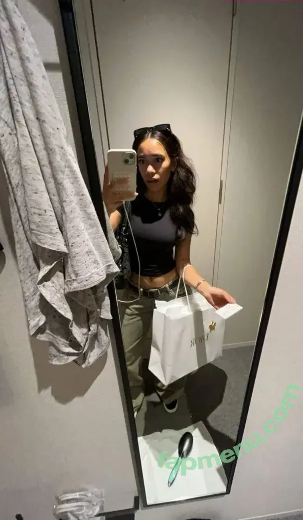 aimeejaihall nude photo #0268 (aimeehofficial)