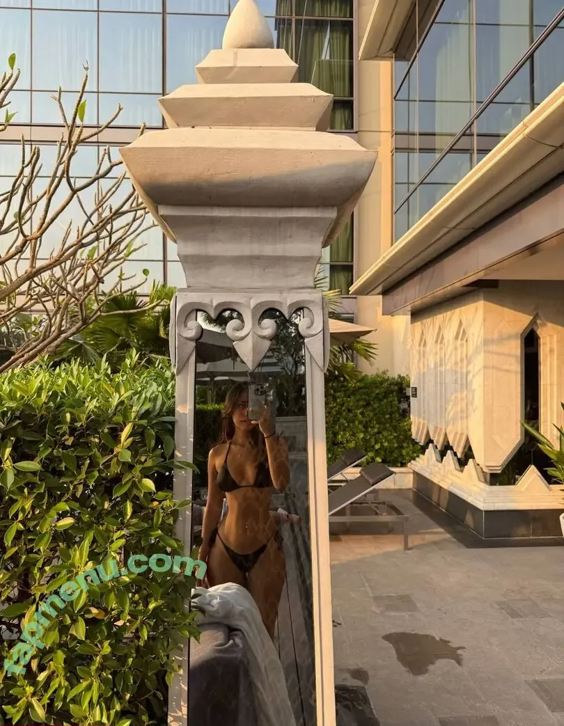 aimeejaihall nude photo #0292 (aimeehofficial)