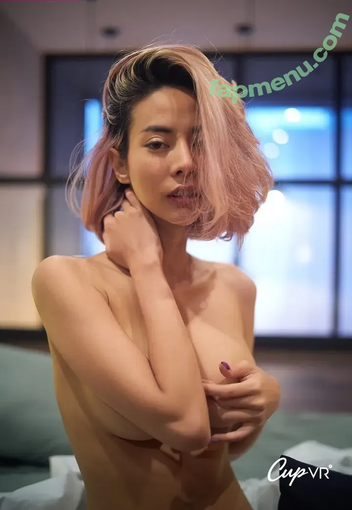 aimeewinamp nude photo #0060 (aimee_winamp / joliewinamp)