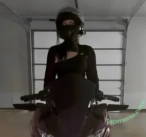 Aimie Valencia / aimie_valencia nude photo #0010