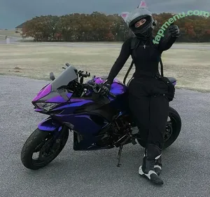 Aimie Valencia / aimie_valencia nude photo #0021