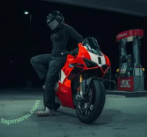 Aimie Valencia / aimie_valencia nude photo #0024