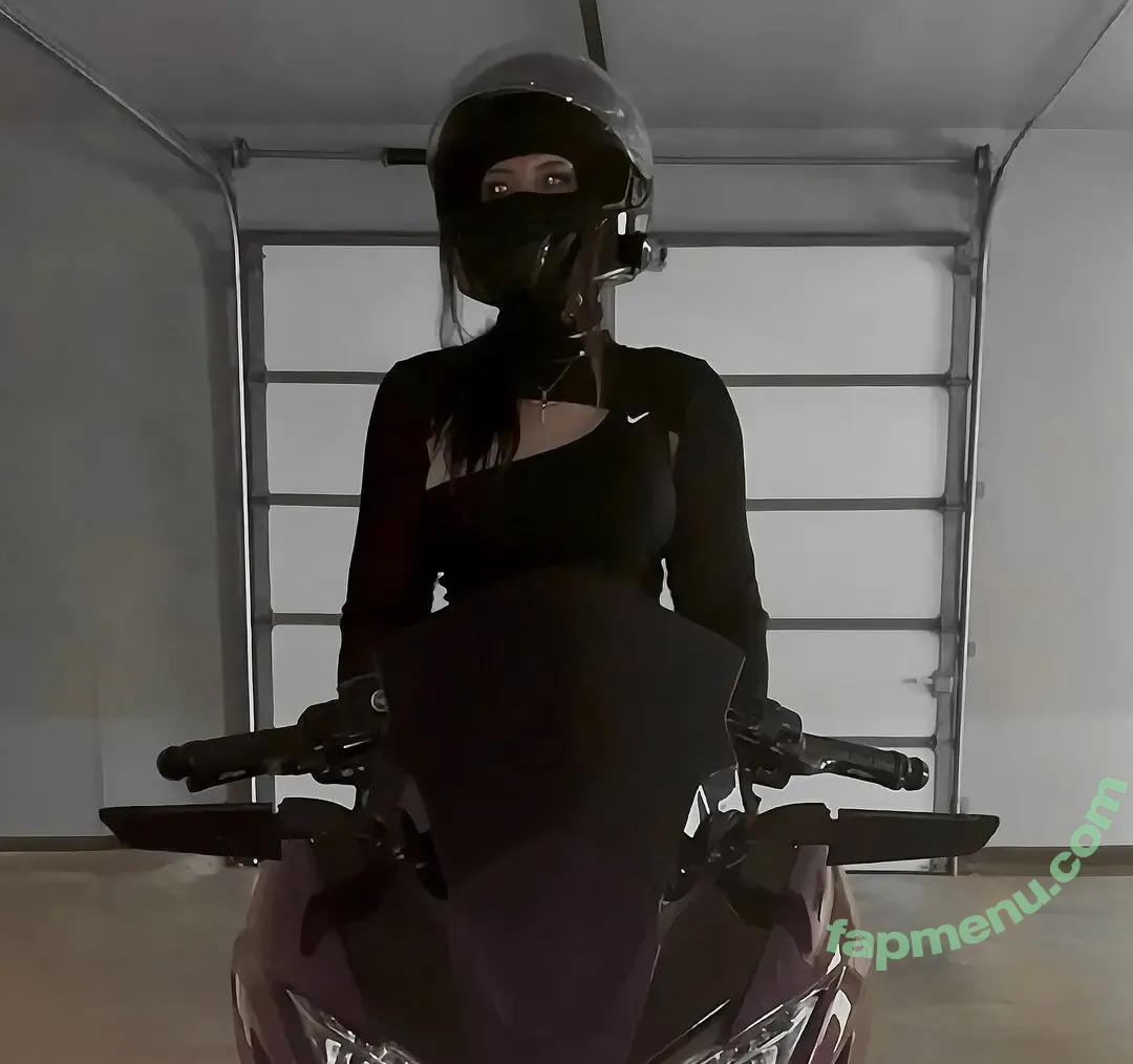 Aimie Valencia nude photo #0010 (aimie_valencia)