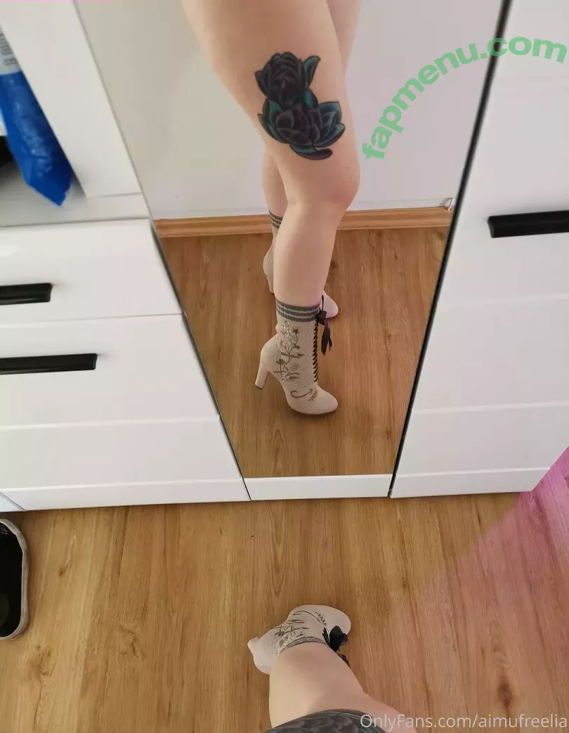 aimufreelia nude photo #0002 (aimufreelia)