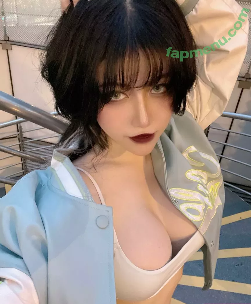 Ain Nguyen nude photo #0681 (ainnguyen / i_aint_nguyen / iaintnguyen)