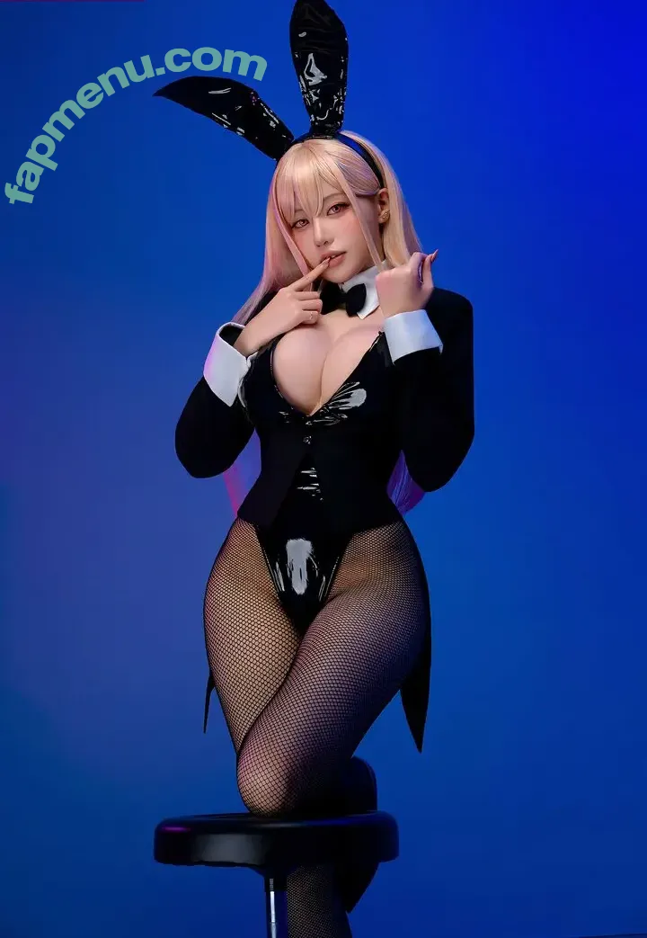 Ain Nguyen nude photo #1361 (ainnguyen / i_aint_nguyen / iaintnguyen)