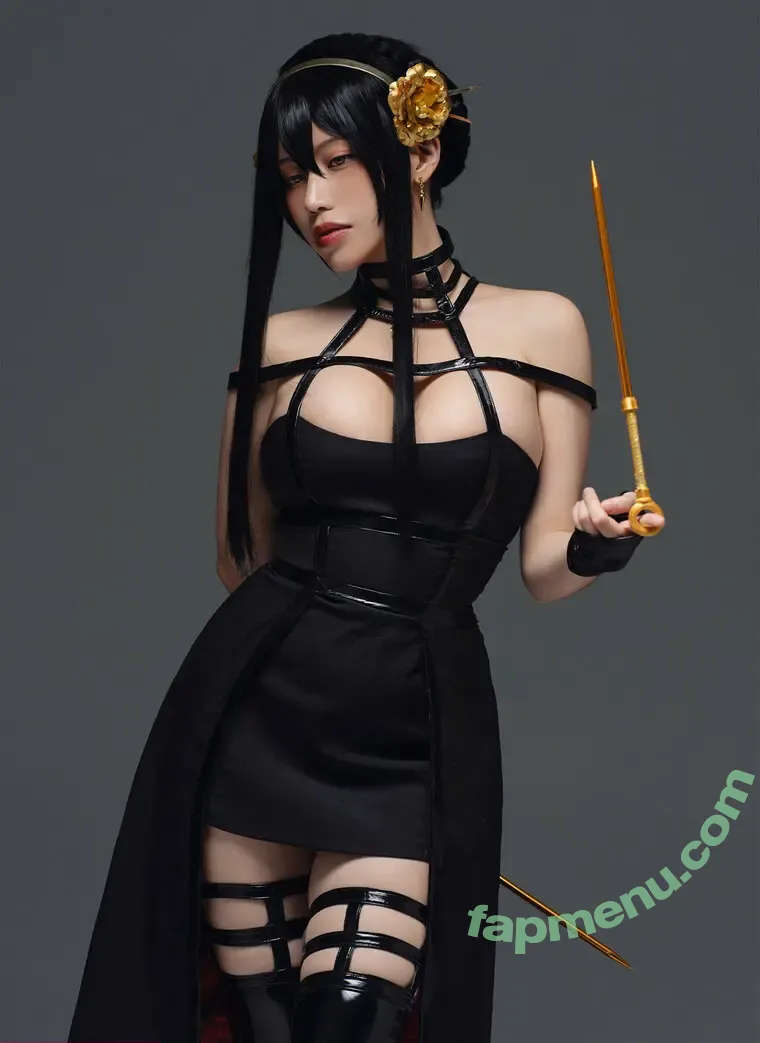 Ain Nguyen nude photo #1373 (ainnguyen / i_aint_nguyen / iaintnguyen)