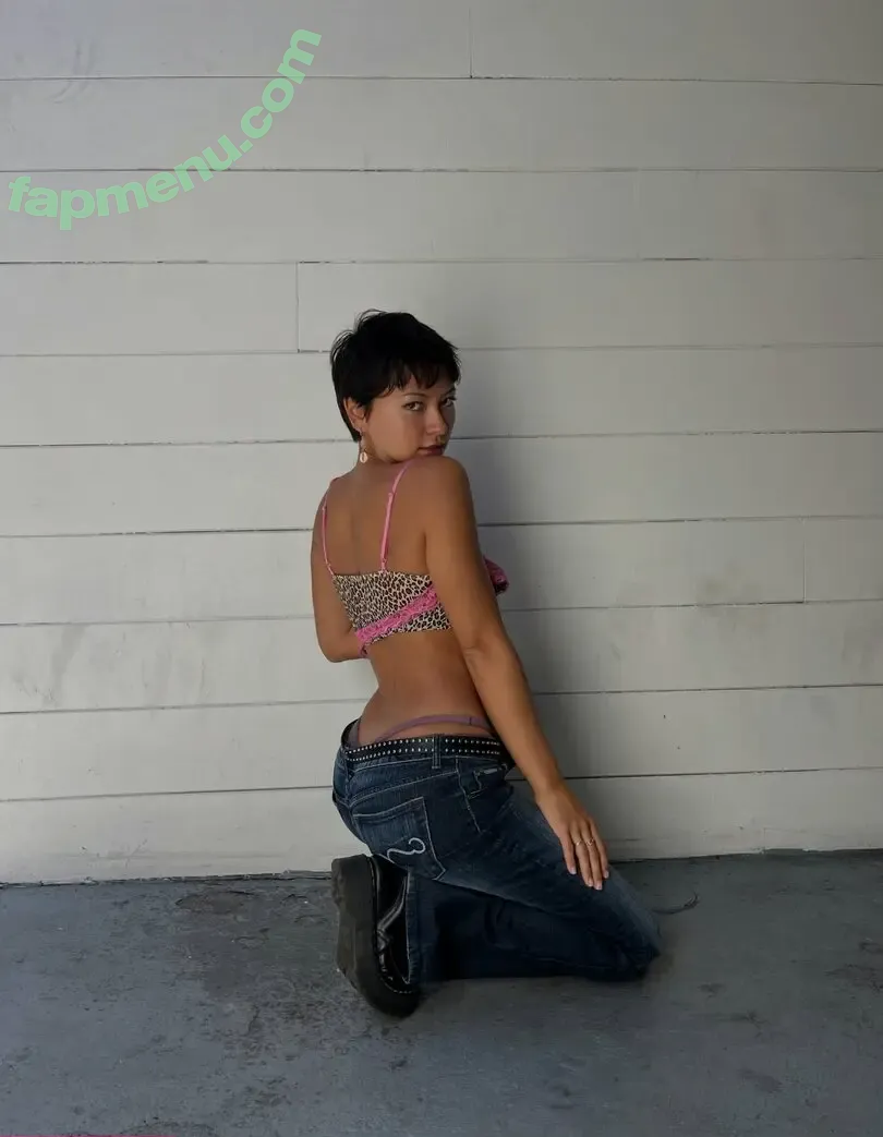 Aina.loves nude photo #0130 (Seaafoam / ainaaaa808)