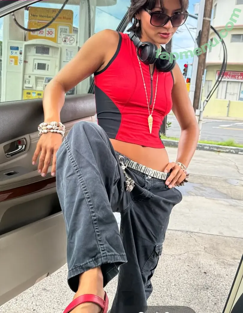 Aina.loves nude photo #0156 (Seaafoam / ainaaaa808)