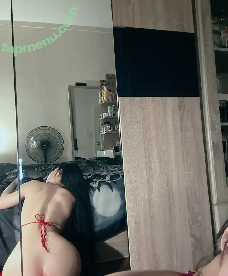 Aine_boahancock nude photo #0045 (boahancock)