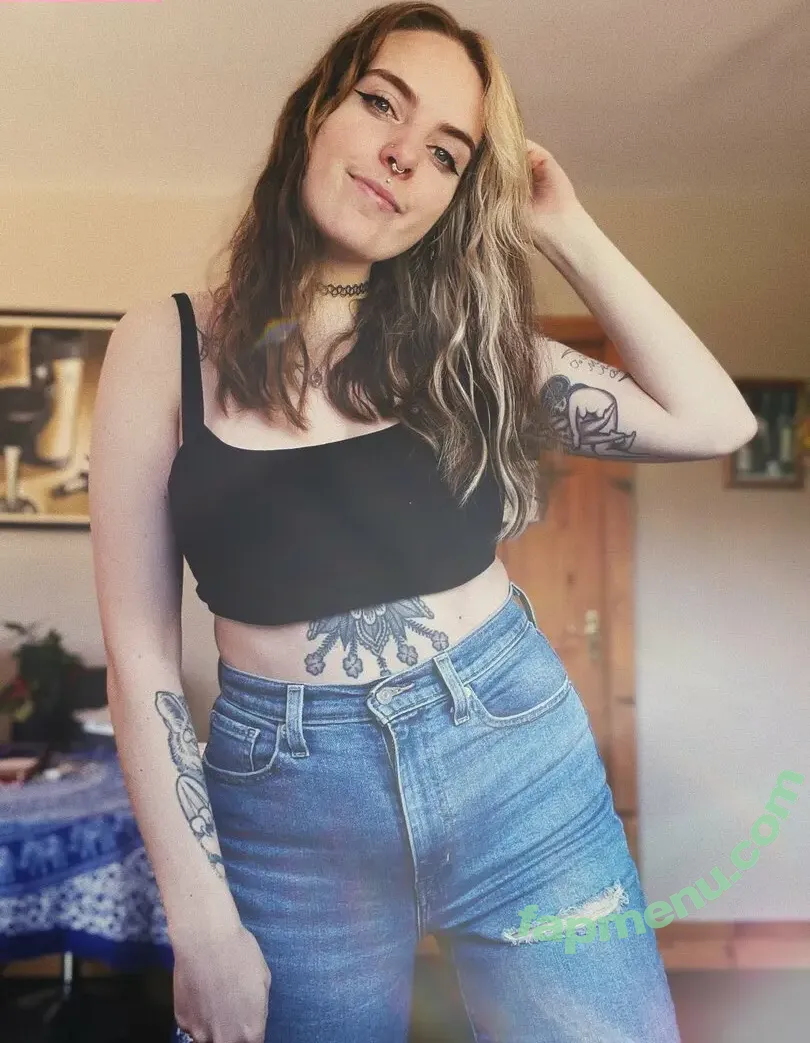 Ainevixen nude photo #0004 (agelessvixen)