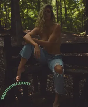 Ainsley Rae / ainsleyrae25 / ainsleysdonutshop nude photo #0007