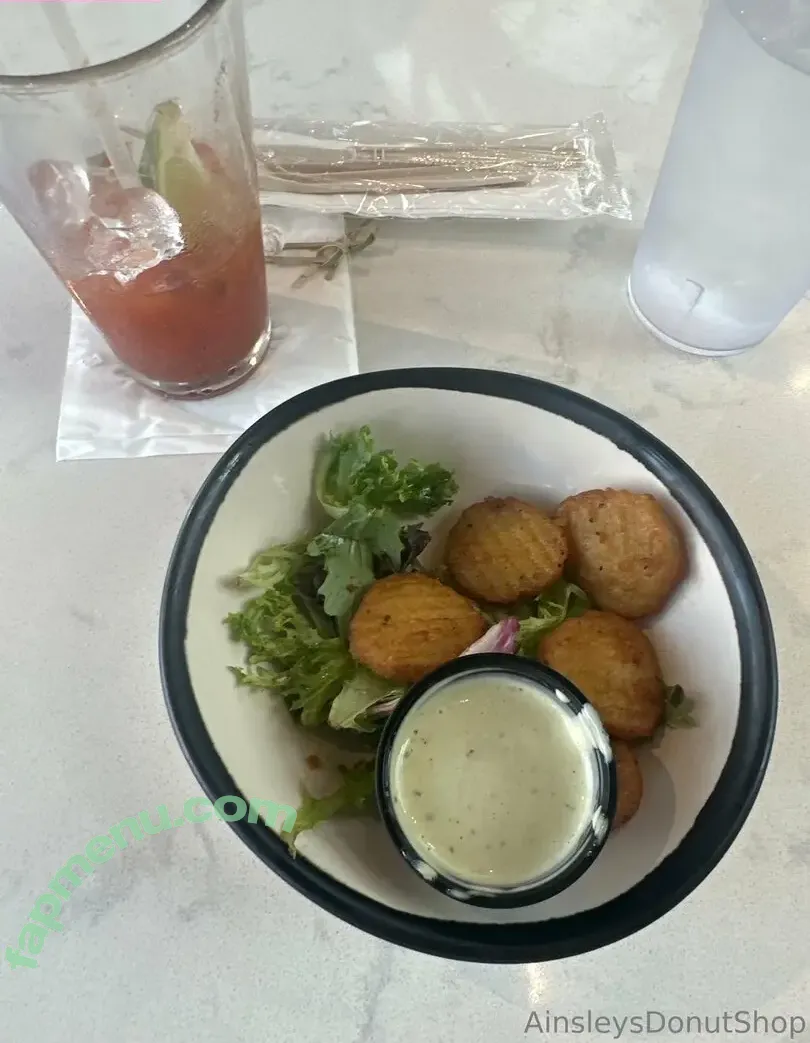 ainsleysdonutshop nude photo #0029 (ainsleyisbell)