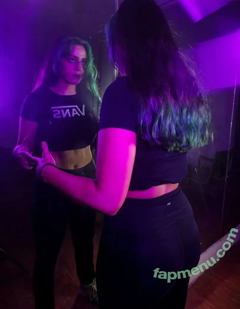 Airica Demia nude photo #0202 (myinsta_airicademia)