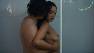 Aisha Dee / aishtray nude photo #0017