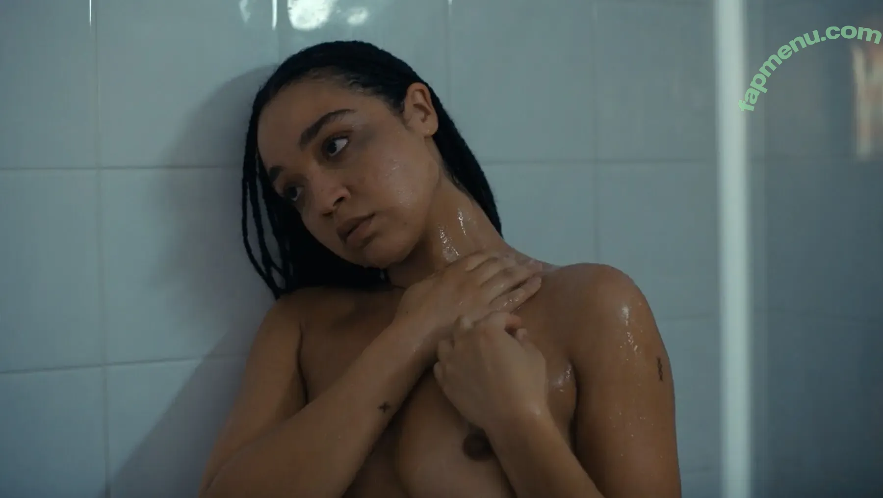 Aisha Dee nude photo #0012 (aishtray)