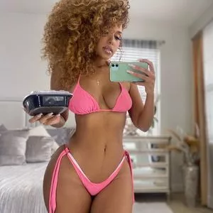 Aisha Thalia / aishaalma / aishathalia nude photo #0005