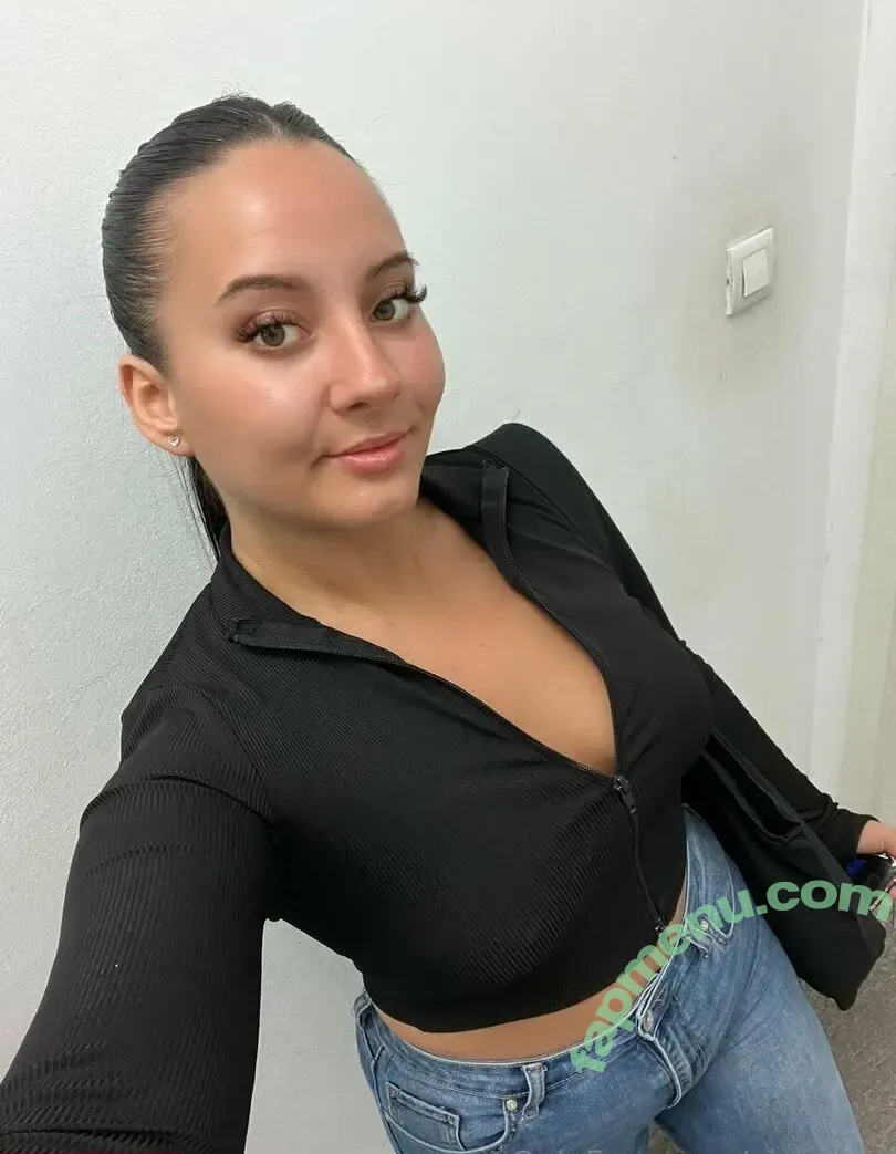 aishabal nude photo #0026 (aishabal)