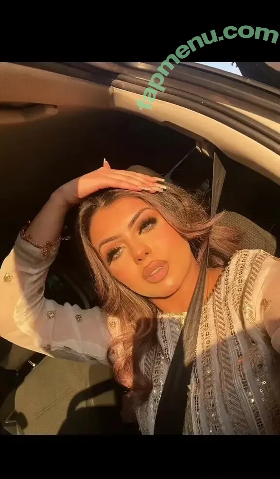 Aishakouser nude photo #0014 (Aishakouserrr / aishakouserrrr)