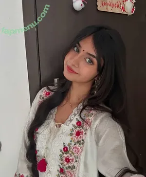 Aishwarya Harishankar / aishwaryaharishankar nude photo #0121