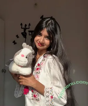 Aishwarya Harishankar / aishwaryaharishankar nude photo #0127