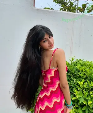 Aishwarya Harishankar / aishwaryaharishankar nude photo #0144