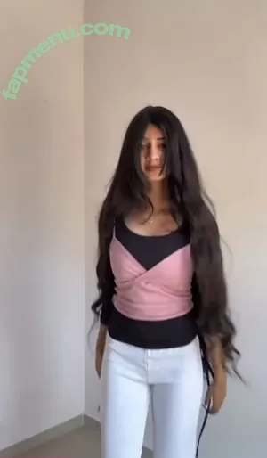 Aishwarya Harishankar / aishwaryaharishankar nude photo #0150