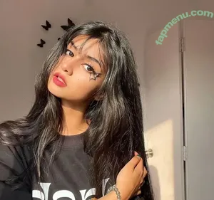 Aishwarya Harishankar / aishwaryaharishankar nude photo #0166