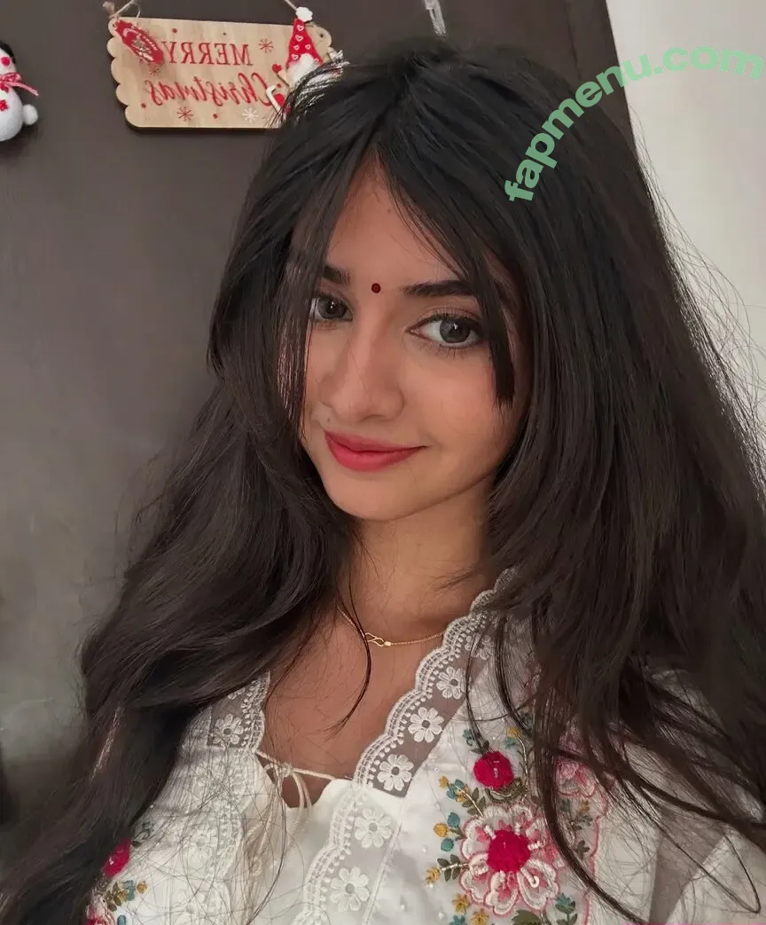 Aishwarya Harishankar nude photo #0122 (aishwaryaharishankar)