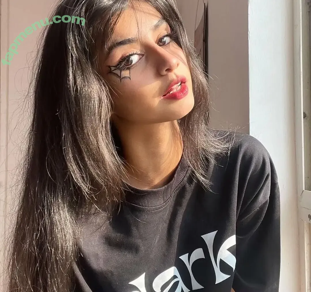 Aishwarya Harishankar nude photo #0165 (aishwaryaharishankar)