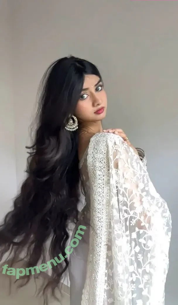 Aishwarya Harishankar nude photo #0195 (aishwaryaharishankar)