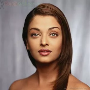 Aishwarya Rai / aishwaryaraibachchan_arb nude photo #0016