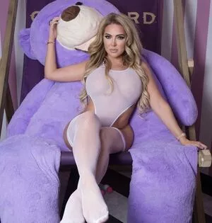 Aisleyne Horgan-Wallace / Aisleyne Horgan Wallace / aisleyne1 nude photo #0060