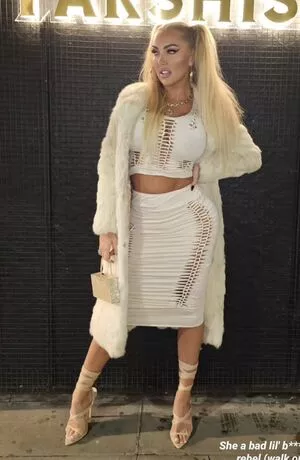 Aisleyne Horgan-Wallace / Aisleyne Horgan Wallace / aisleyne1 nude photo #0236