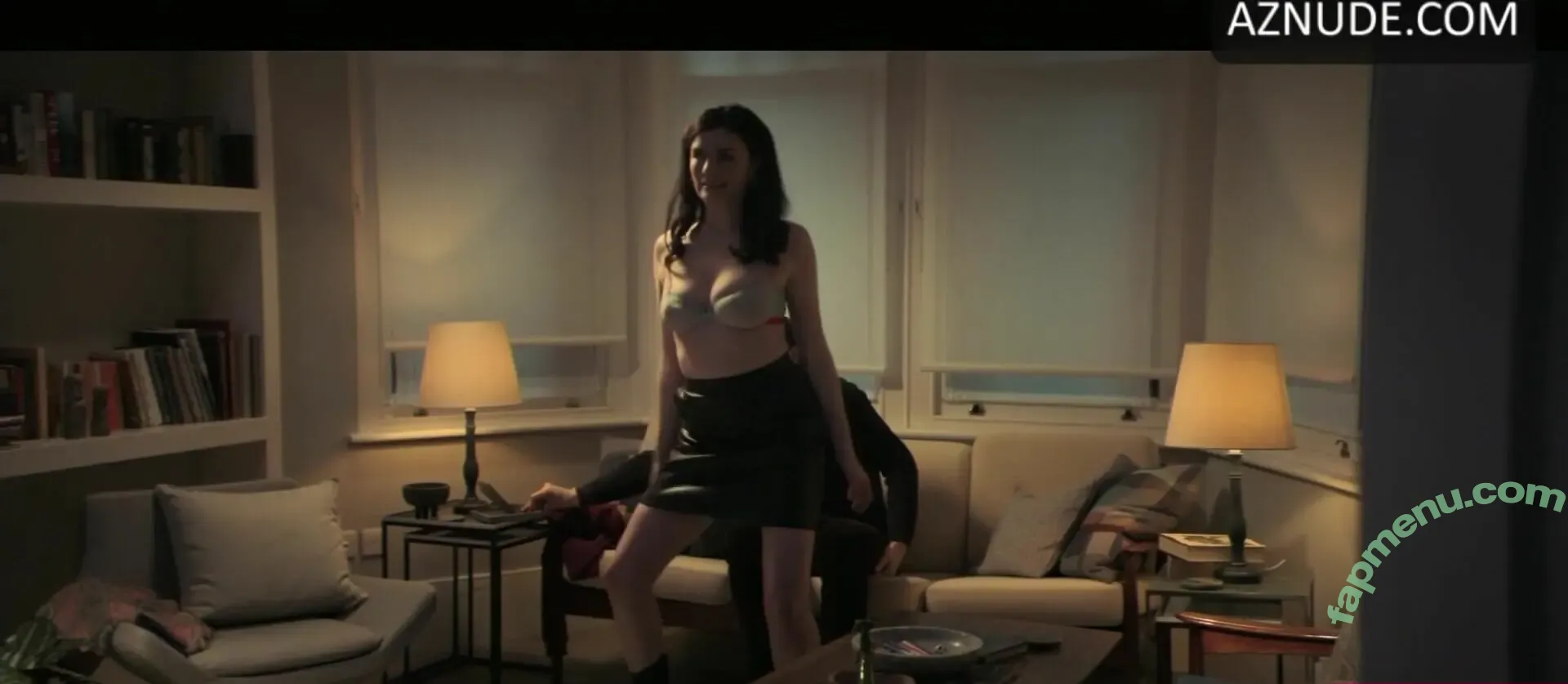 Aisling Bea nude photo #0137 (baby_aisling / weemissbea)