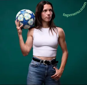 Aitana Bonmatí / Aitana Bonmati / aitana.bonmati nude photo #0170