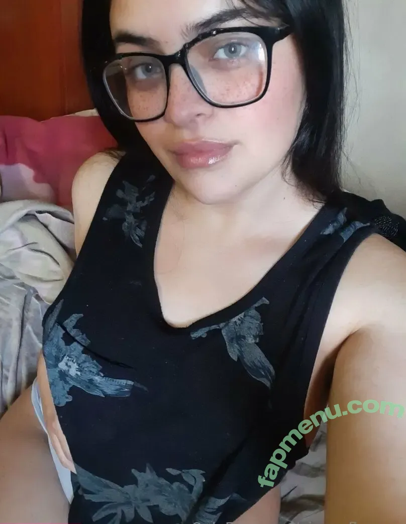 aixxxaflowers nude photo #0003 (aixxxaflowers)